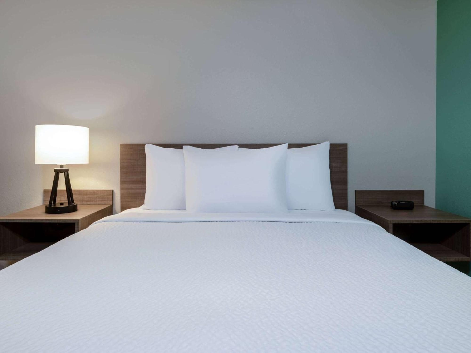 Echo Suites Extended Stay By Wyndham Indianapolis Ameriplex Exterior foto
